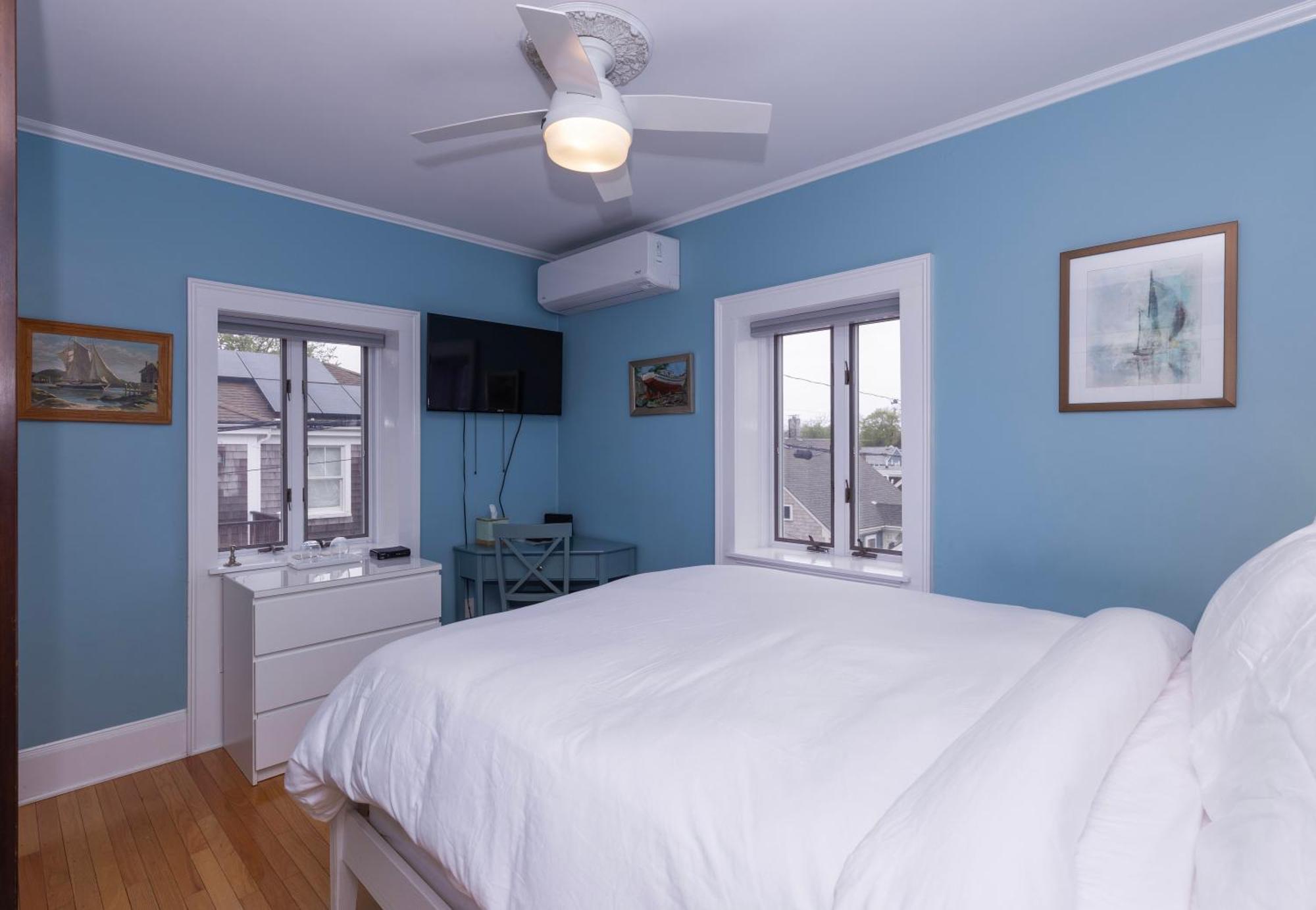 Prince Albert Guest House, Provincetown Room photo